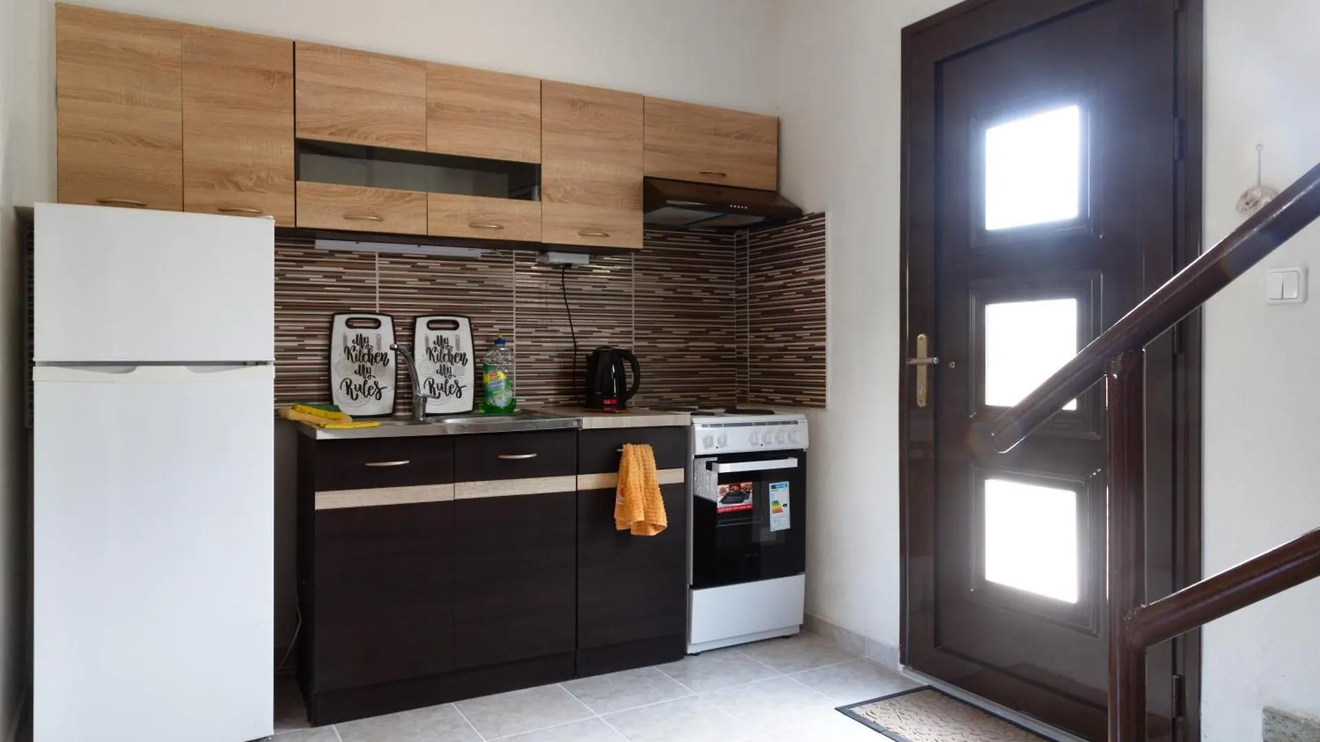 kontakty Maisonette “The White Rabbit” Afitos